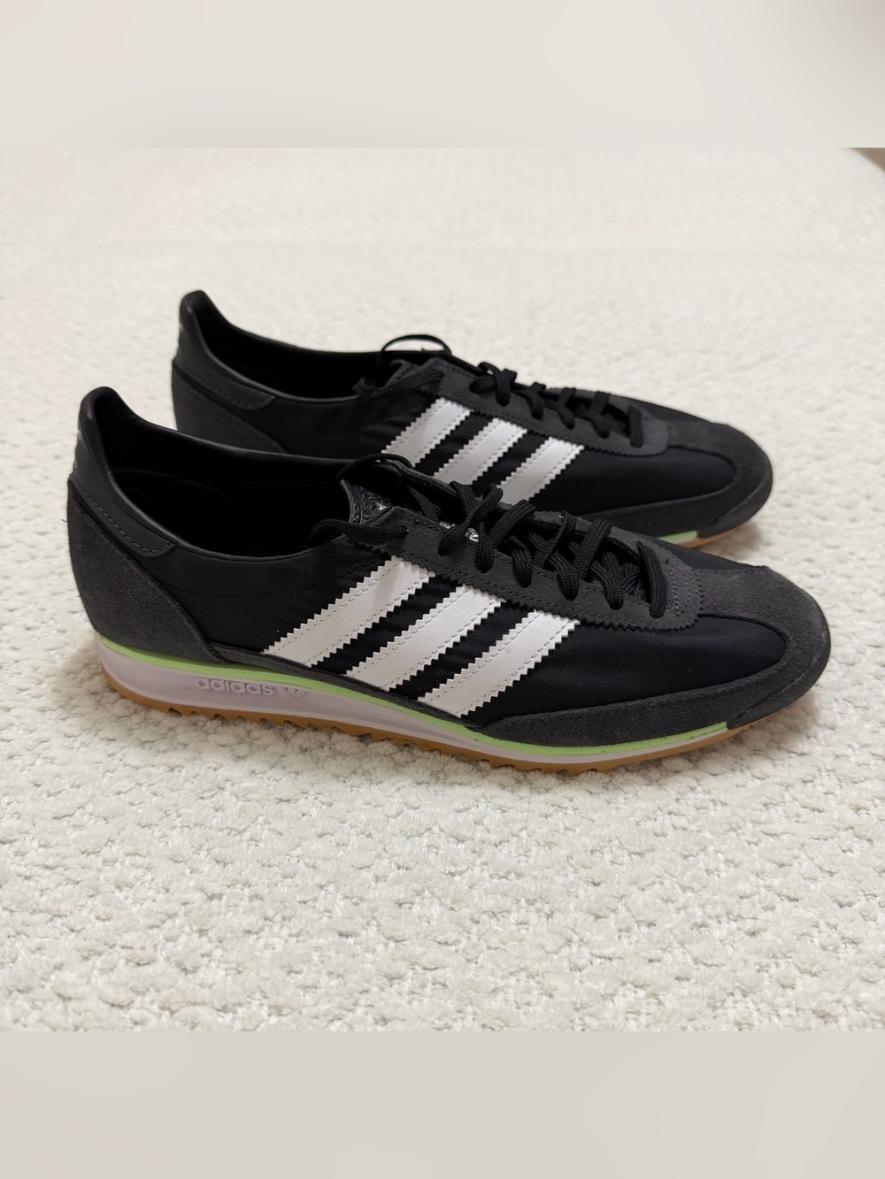 adidas SL72 OG Shoes Sneakers Black/White/Carbon Women’s Size 9